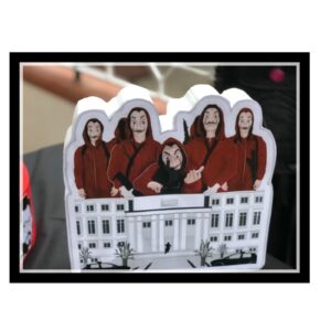 SAGOMA IN POLISTIROLO LA CASA DI CARTA