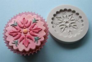 Mini Stampo in Silicone Cupcakes Topper 1