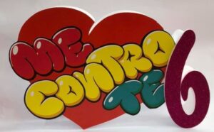 SAGOMA IN POLISTIROLO ME CONTRO TE MODELLO D CON NUMERO PERSONALIZZATO GLITTERATO FUXIA