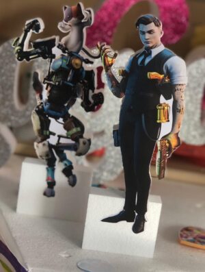 SAGOMA IN POLISTIROLO FORTNITE MIDA