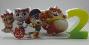 SAGOMA  IN POLISTIROLO 44 GATTI CON NUMERO PERSONALIZZATO