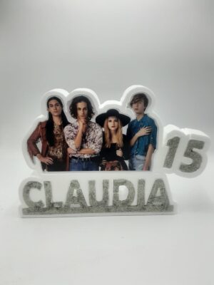 SAGOMA IN POLISTIROLO MANESKIN CON NOME E NUMERO PERSONALIZZATA