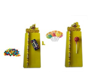 Curioso Come George Matite con Nome  personalizzato  con Chupa Chups  o  Mini Smarties gadgets di fine festa modello a scelta kit da pz 10